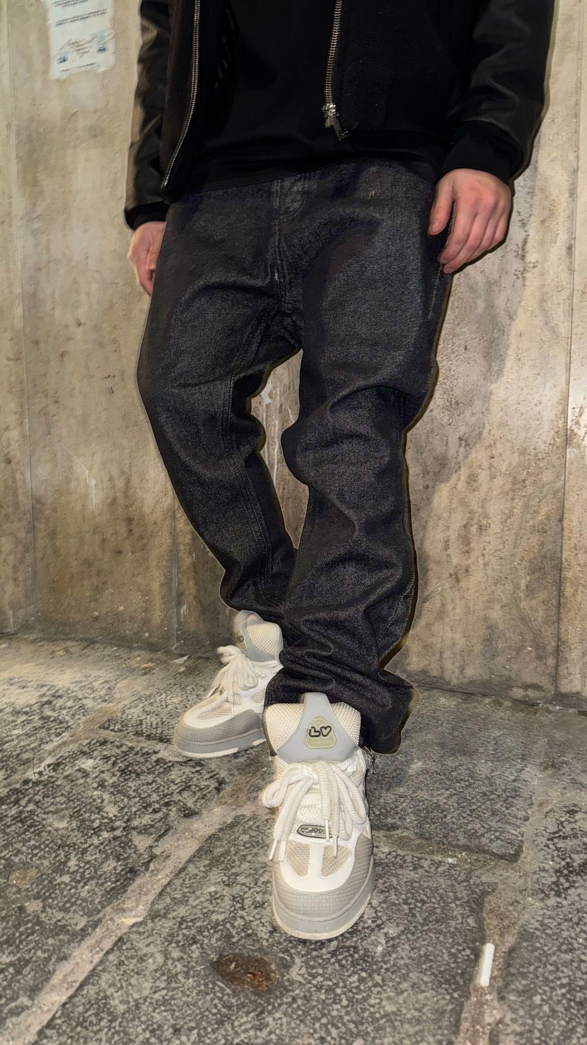 Jeans “Charcoal Vintage” – Straight Street Fit